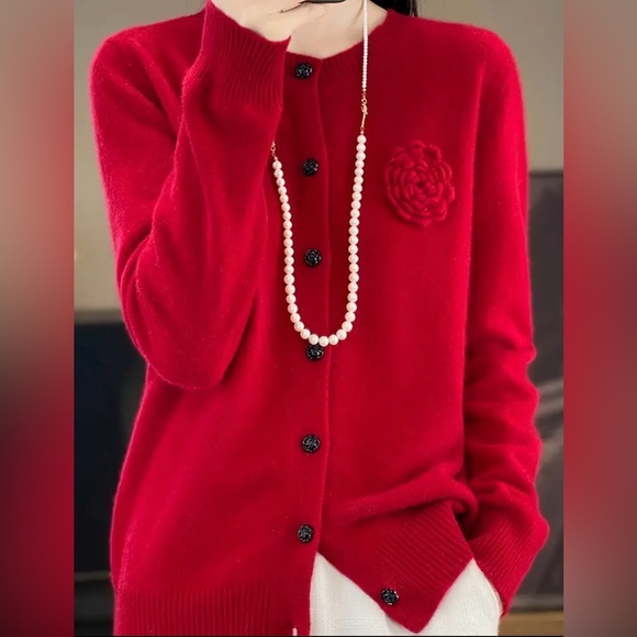 🌷SOLD🌷Chic Red Wool Long Sleeve Cardigan Sweater Jacket | Crochet | Large | New - Picture 2 of 10